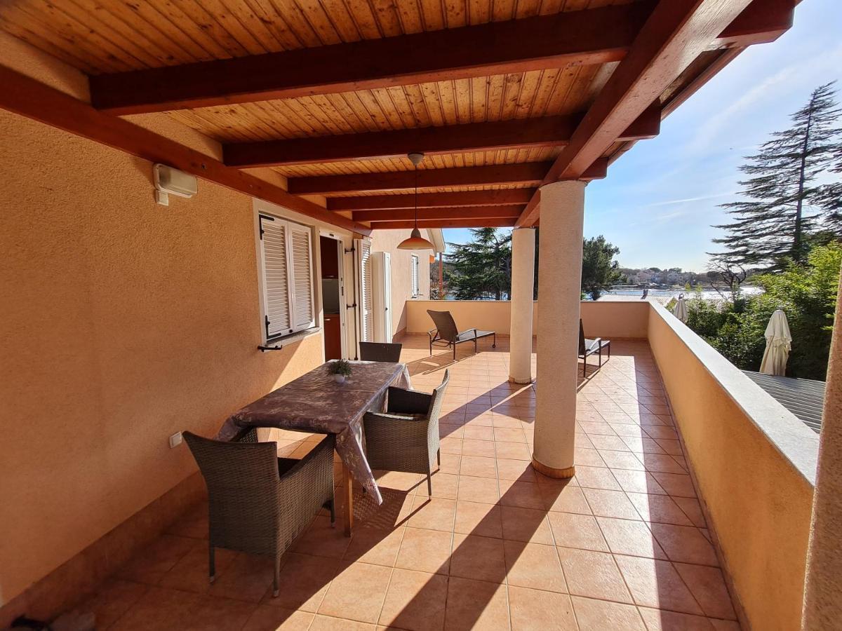 Apartments Spert Umag Exterior photo