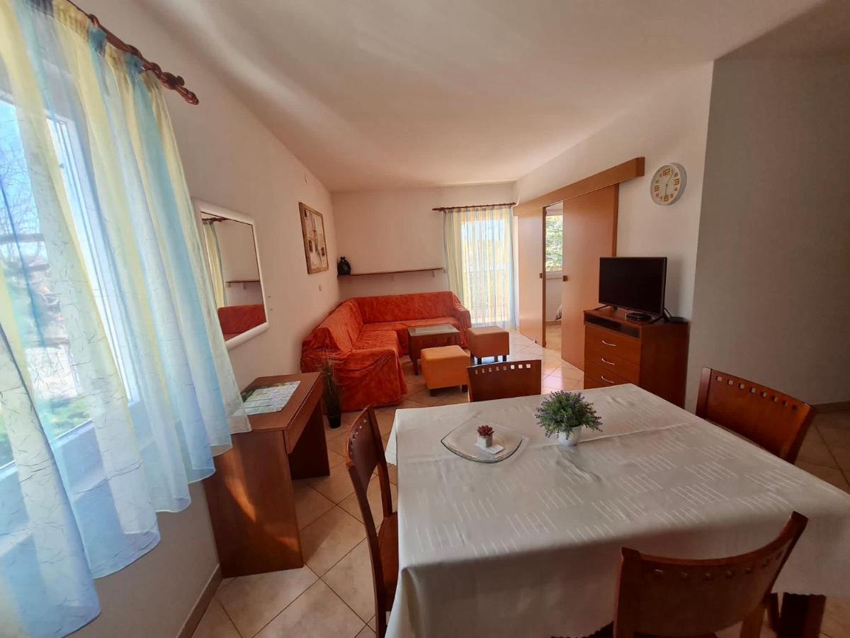 Apartments Spert Umag Exterior photo