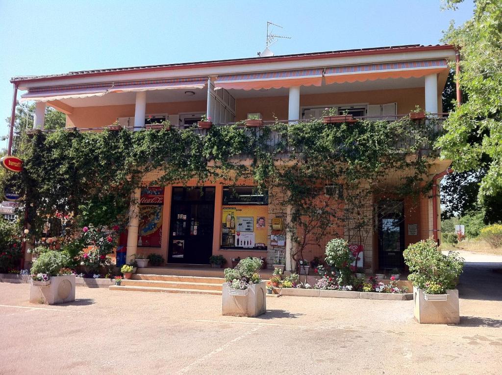 Apartments Spert Umag Exterior photo